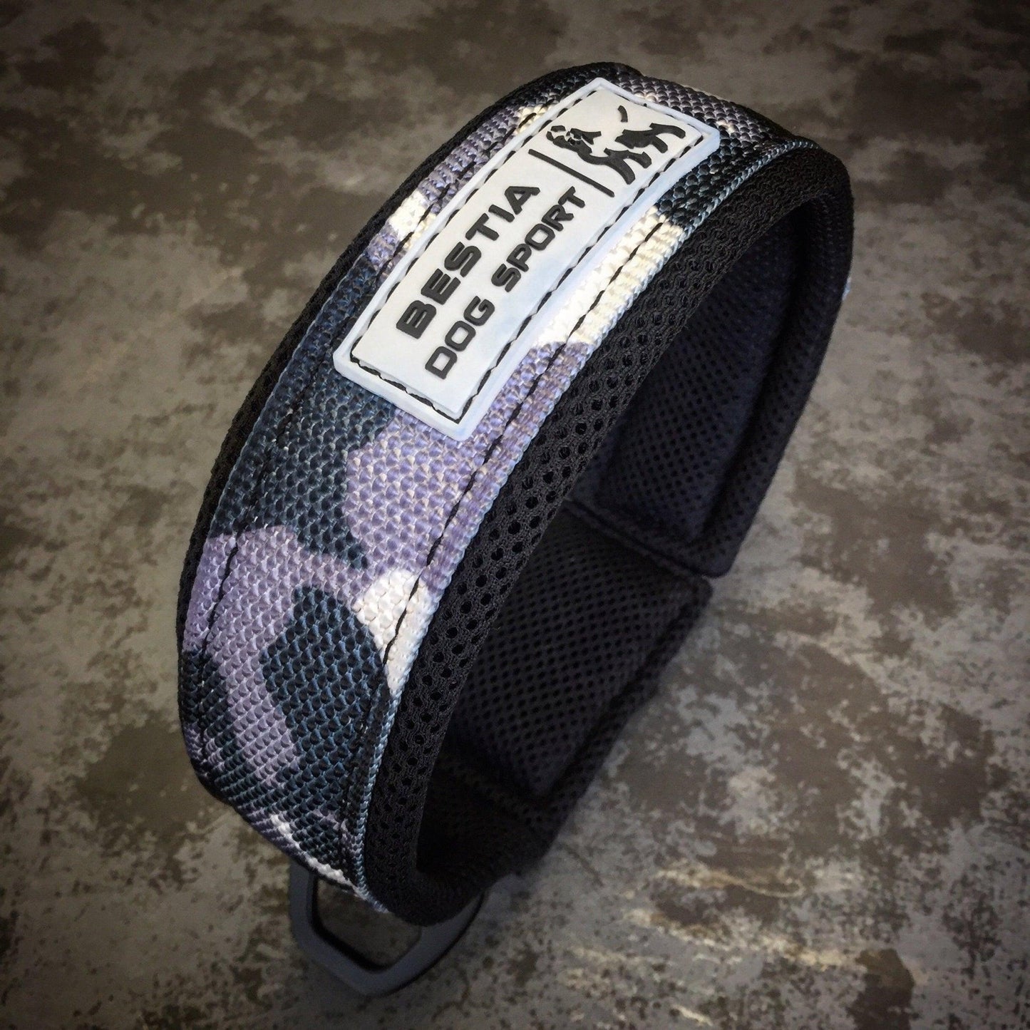 Bestia Dog Sport – 2 Inch Fast Release Collar
